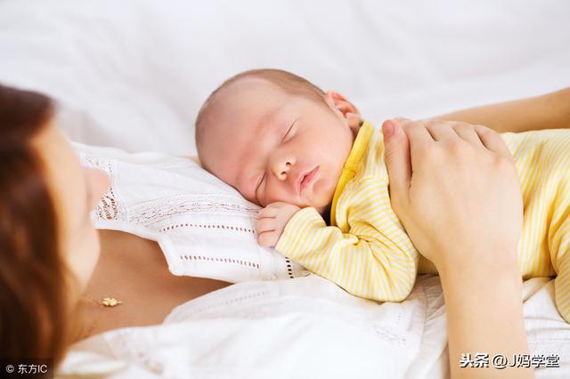 生完宝宝后，为何每个妈妈来月经的时间不一致？医生却这样说