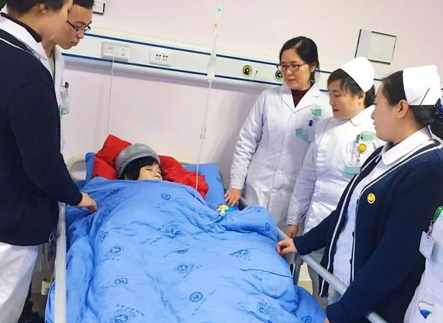 产房里医生最怕什么，为啥大出血不是首位？医生时刻保持高度警惕