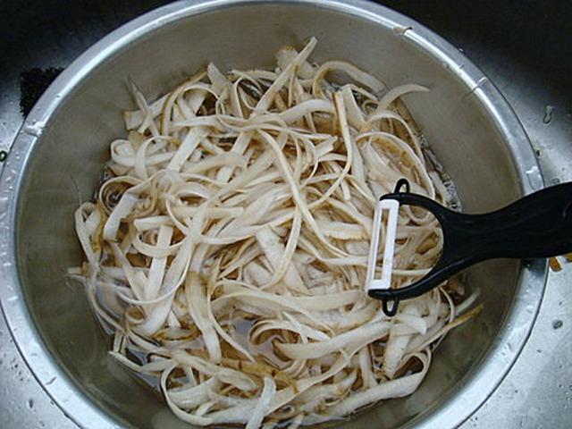 这菜老人和孩子吃最好，开胃增食欲，多吃不长肉，防便秘还清肝火
