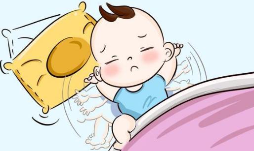 儿科医生：宝宝睡不老实，不断哭闹发脾气，有可能是阴虚火旺