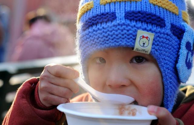 冬天不知道如何提高宝宝的抵抗力？那就熬粥吧，4款咸粥5款甜粥