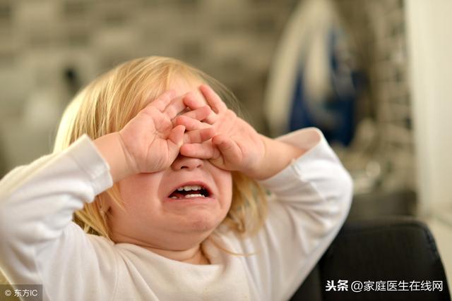 孩子哭闹不愿意吃饭？医生笑言：是你做错了这些事