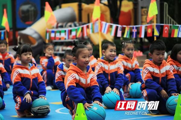 特别的一天 爸爸妈妈陪我上幼儿园！