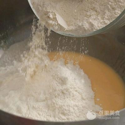 酸奶小餐包的做法