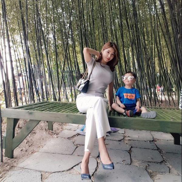 产后抑郁胖到68公斤，健身3年成女神活出了精致的人