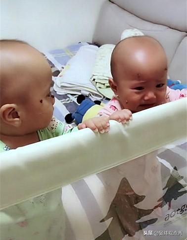 世上只有妈妈好？5岁娃把老爸反锁家中独自找妈妈