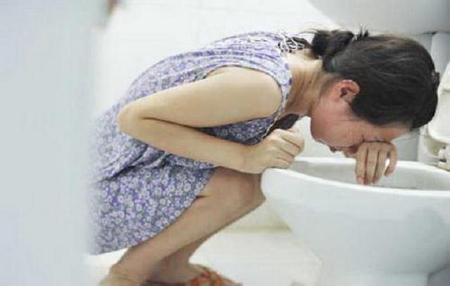 这8张感人照片，诠释了什么叫母爱，看到第三张眼睛已湿润