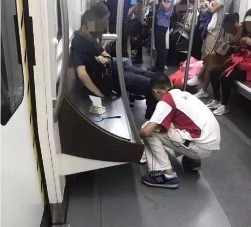 又忍不住对孩子发脾气了？静下心来看看这篇文章！一定大有收获