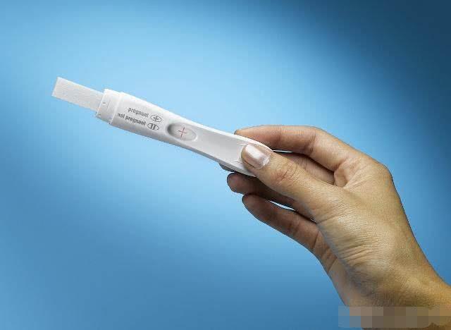 怀孕后，最早什么时候能检测？不用等“停经”，这3个表现更准！