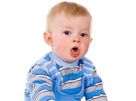 宝宝生病咳嗽别着急，大蒜这样蒸了喂给孩子立马好！