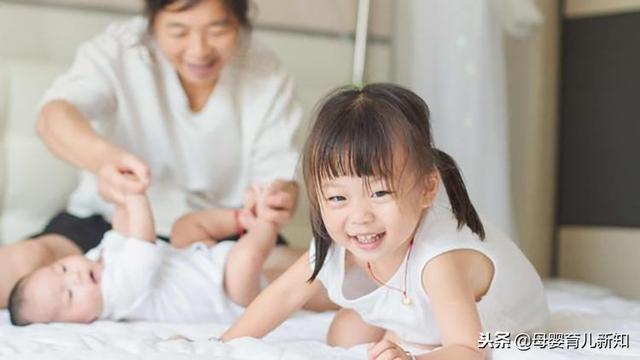 二胎政策开放大家却不愿意再生二胎了，不是不愿意是不敢了