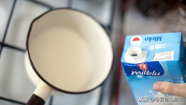 牛奶不能加热太久？关于牛奶的6个常识爸妈要知道