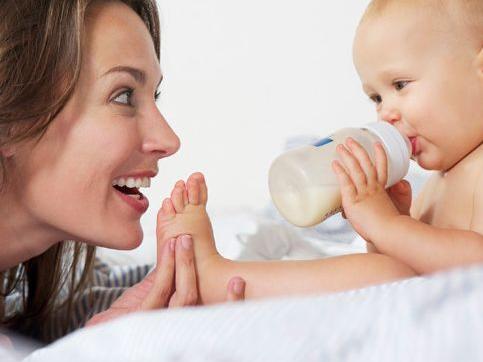 原来宝宝在这个时候，就已经能听懂大人话了，看完感觉太暖心