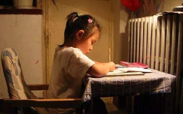 其他方面有的商量,但这些情况,家长决不能纵容孩子