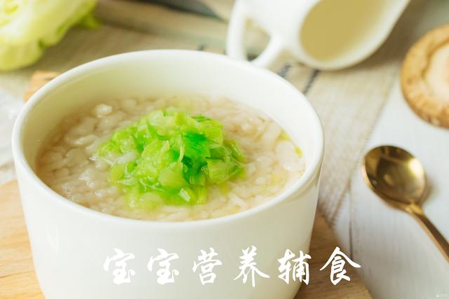 宝宝辅食-竹荪排骨面疙瘩