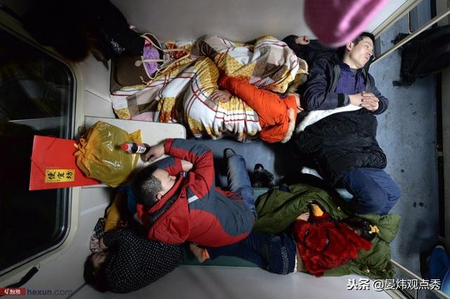 产妇在火车上早产获众人助力 爸爸为孩子取名“众生”