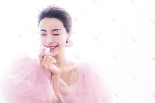 产后恶露为什么不能用普通卫生巾？