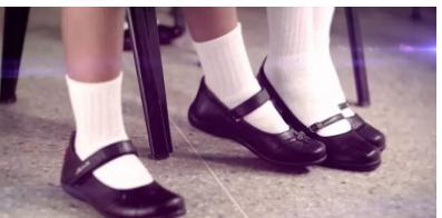 是纪律严格还是不尊重孩子？