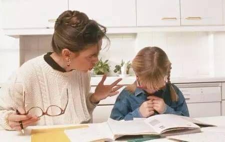 这3类妈妈再怎么努力都是白用功，累死也养不出优秀的孩子！