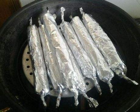 老妈做的火腿肠不用肠衣，只需简单3步，干净卫生无添加！快收藏