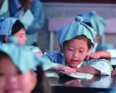 北大才女的一首诗，震惊亿万中国父母！