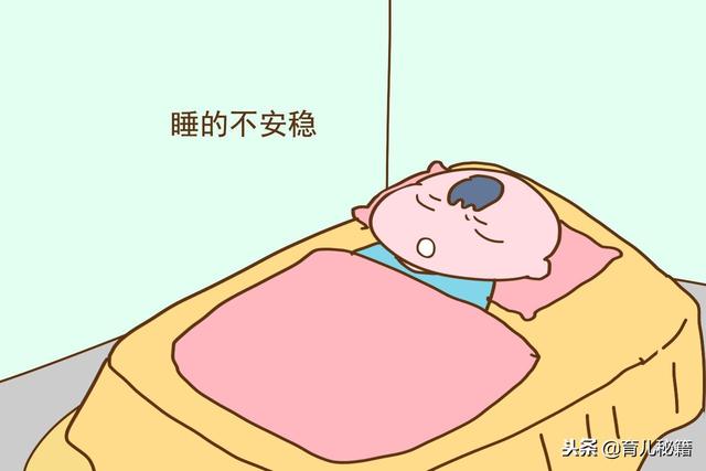 小宝宝睡着后总是哼唧，是生病吗？宝妈认识到这几点很重要