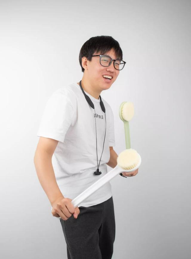 日本变态沐浴刷，效果堪比“换皮”！360°打造白皙嫩滑婴儿肌