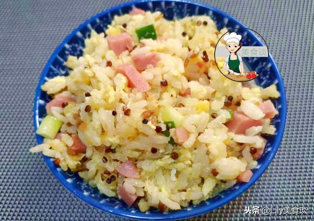 天冷，我做了这道早餐，5分钟就搞定，有饭又有菜，儿子吃嗨了！