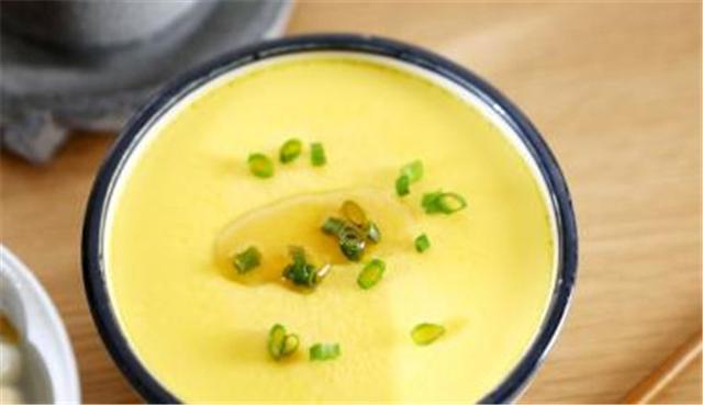 一个宝宝多大就可以吃蒸蛋啦？不是三月，也不是四月，而这个月份