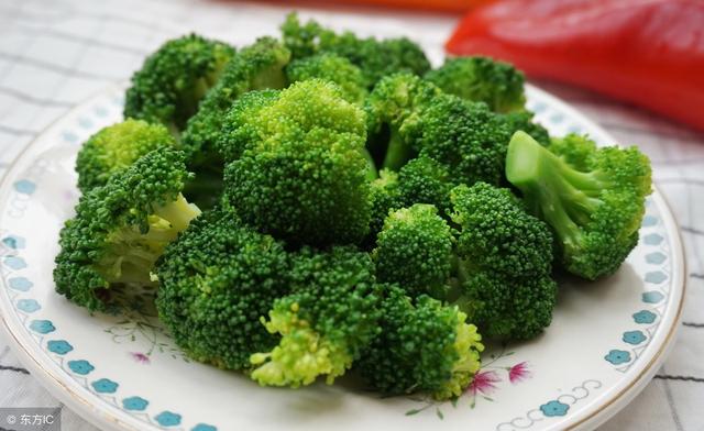 九个月宝宝吃什么？这三种简单辅食营养美味，新手妈妈都会