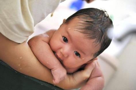 宝宝再脏，这5种情况下也不能洗澡，家长们现在知道还不晚！