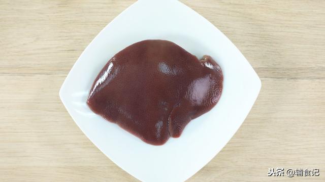 铁含量是猪肉的7倍、牛肉的10倍，营养超高，你却不敢给宝宝吃？