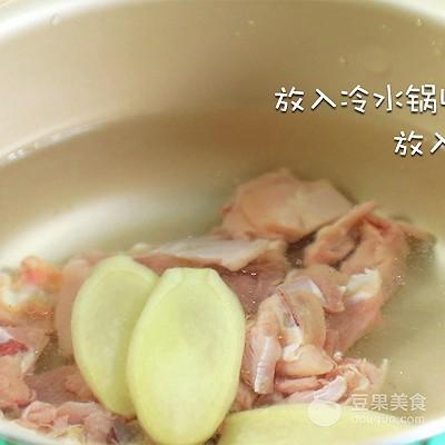香菇炖鸡汤的做法