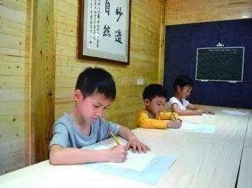 一年级家长这样指导孩子写字，孩子的字一定漂亮！