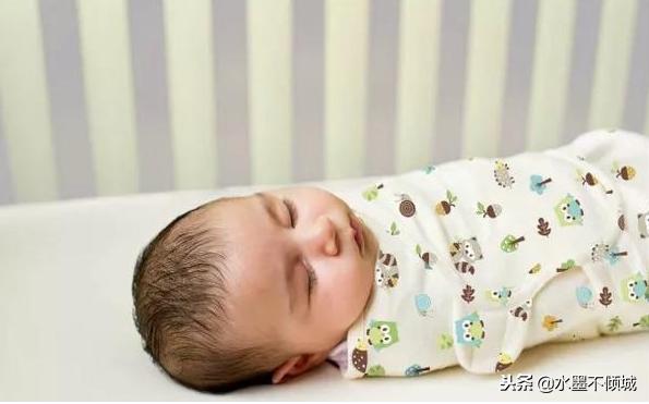 47岁母亲问25女儿：以后我老了，你弟弟怎么办？女儿答：送人！