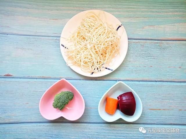 最好消化的辅食之一，这么做宝贝大呼“太好吃了”，仅需10分钟