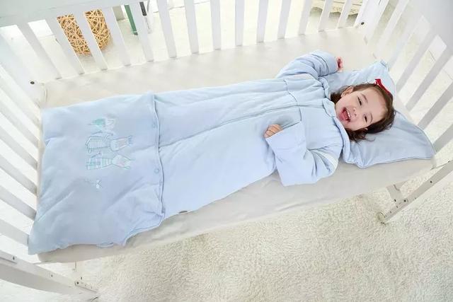 防宝宝踢被子的“安睡神器”！选择方法就在这里了