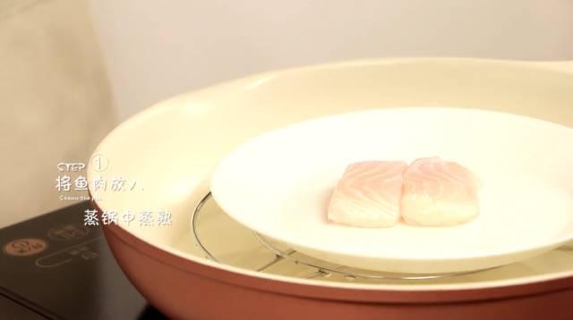 比面包硬，比烧饼软，给宝宝磨牙刚刚好