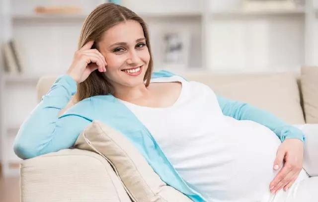 怀孕后宝宝能活下来是多么的侥幸？宝妈亲身经历表明：真是个奇迹