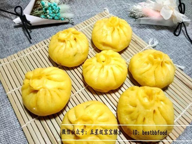 好吃到不可思议的南瓜包子：南瓜汁和面，南瓜调馅儿！面软馅软