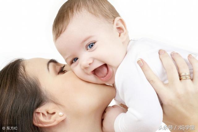 孩子出生第一年，妈妈坚持这件事，孩子受益终生，理由在这
