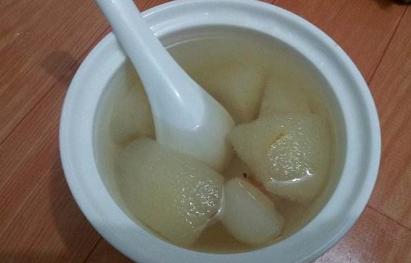 天然止咳方：一杯温开水冲泡，不管咳嗽都狠，孩子很快轻咳