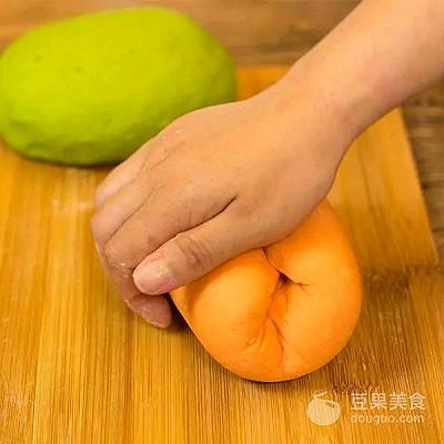 双色刀切的做法