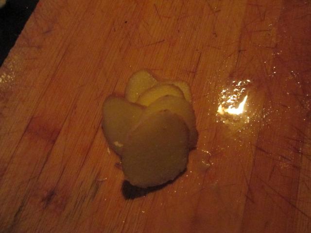 这鱼身长几尺,却是补脑、健体的极佳补品,解毒降糖,看到了必买