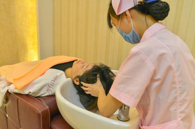 女人生完孩子后，一定要忍住不做这三件事，不然吃亏的是自己！
