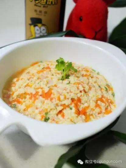 适合宝宝吃的营养辅食——豆腐鲜虾羹