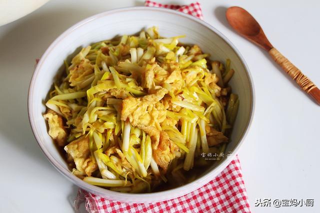 这菜，我见一次买一次，比韭菜还下饭，冬天吃远离感冒