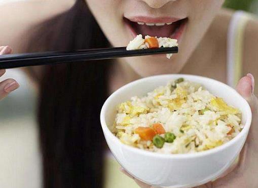 孕妈们这顿饭还是戒了吧，对胎儿没好处，还影响你的健康！