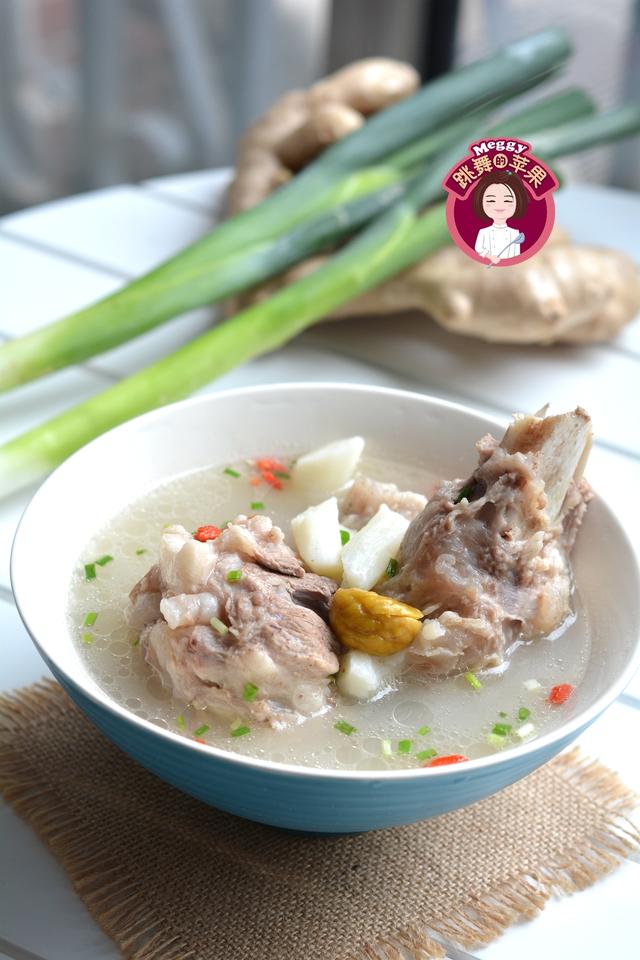 骨头汤煮得白?想要肉多价格还便宜?大家都夸我贤惠会过日子!