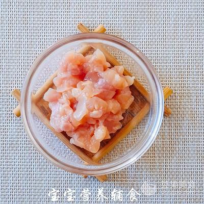 宝宝辅食-猴头菇鸡肉养胃羹